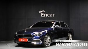 Mercedes-Benz E-Class E450 4MATIC Exclusive 2023 года из Южной Кореи