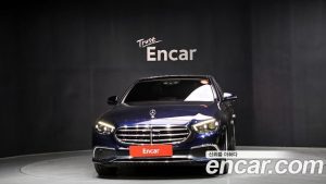 Mercedes-Benz E-Class E450 4MATIC Exclusive 2023 года из Южной Кореи