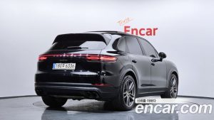 Porsche Cayenne 3.0 2023 года из Южной Кореи