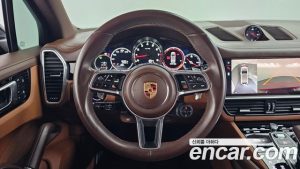 Porsche Cayenne 3.0 2023 года из Южной Кореи