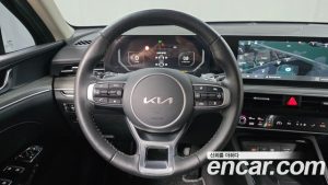 Kia K5 2.0 2024 года из Южной Кореи