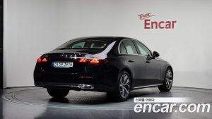 Mercedes-Benz E-Class E220d 4MATIC Exclusive 2025 года из Южной Кореи