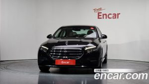 Mercedes-Benz E-Class E220d 4MATIC Exclusive 2025 года из Южной Кореи