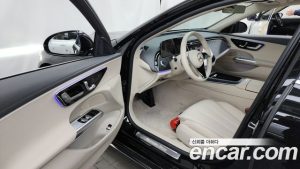 Mercedes-Benz E-Class E220d 4MATIC Exclusive 2025 года из Южной Кореи