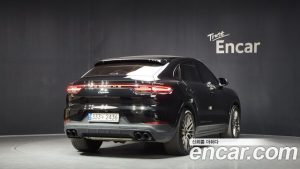 Porsche Cayenne 3.0 Coupe 2023 года из Южной Кореи