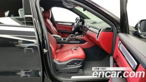 Porsche Cayenne 3.0 Coupe 2023 года из Южной Кореи