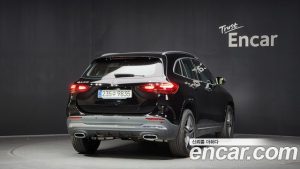 Mercedes-Benz GLA-Class GLA250 4MATIC 2025 года из Южной Кореи