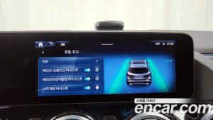 Mercedes-Benz GLA-Class GLA250 4MATIC 2025 года из Южной Кореи