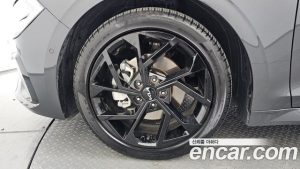Kia K5 Signature 2024 года из Южной Кореи