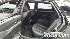 Kia K5 Signature 2024 года из Южной Кореи