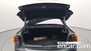 Kia K5 Signature 2024 года из Южной Кореи