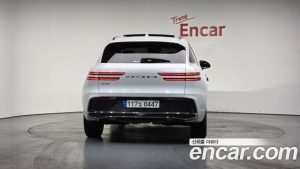 Genesis GV70 2.5T Бензин 2WD 2025 года из Южной Кореи