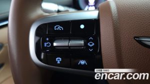Genesis GV70 2.5T Бензин 2WD 2025 года из Южной Кореи