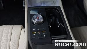 Kia K8 Signature 2025 года из Южной Кореи