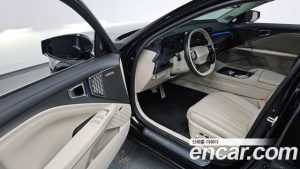 Kia K8 Signature 2025 года из Южной Кореи
