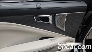 Kia K8 Signature 2025 года из Южной Кореи