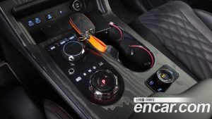 Genesis GV80 2.5T Бензин AWD 2025 года из Южной Кореи