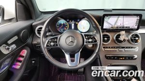 Mercedes-Benz GLC-Class GLC300 4MATIC Coupe 2023 года из Южной Кореи