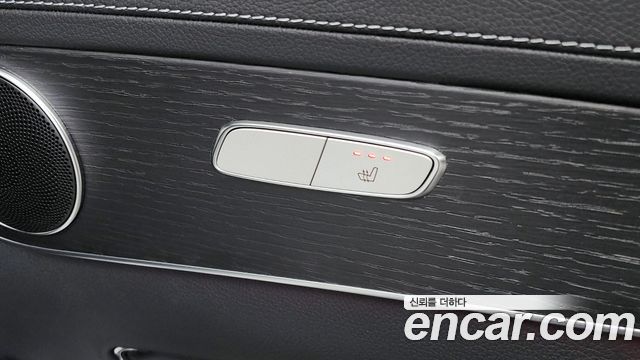 41285186_023.jpg Mercedes-Benz GLC-Class GLC300 4MATIC Coupe 2023 года из Южной Кореи