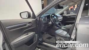 Renault-KoreaSamsung QM6 2.0 LPe RE Signature 2WD 2023 года из Южной Кореи