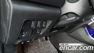 Renault-KoreaSamsung QM6 2.0 LPe RE Signature 2WD 2023 года из Южной Кореи