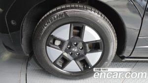 Hyundai Santafe HEV 1.6 2WD 2024 года из Южной Кореи