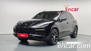 Porsche Cayenne 3.0 2023 года из Южной Кореи