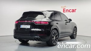 Porsche Cayenne 3.0 2023 года из Южной Кореи