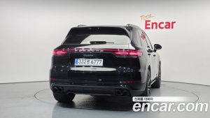 Porsche Cayenne 3.0 2023 года из Южной Кореи