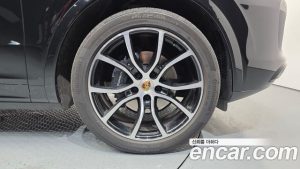 Porsche Cayenne 3.0 2023 года из Южной Кореи