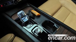 Volvo S60 B5 ULTIMATE Bright 2023 года из Южной Кореи