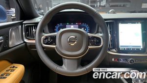 Volvo S60 B5 ULTIMATE Bright 2023 года из Южной Кореи