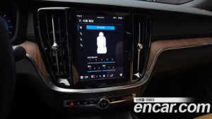 Volvo S60 B5 ULTIMATE Bright 2023 года из Южной Кореи