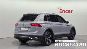 Volkswagen Tiguan 2.0 TDI Premium 2022 года из Южной Кореи