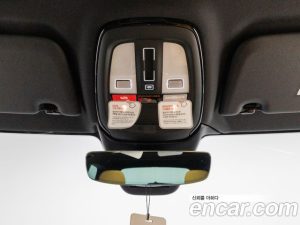 Volvo V60 B5 Ultra AWD 2025 года из Южной Кореи