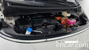 Hyundai Staria HEV 1.6 Tourer 9-Seater 2025 года из Южной Кореи
