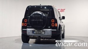 Land Rover Defender 110 D250 SE 2023 года из Южной Кореи