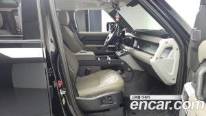 Land Rover Defender 110 D250 SE 2023 года из Южной Кореи