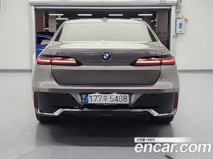 BMW 7-Series 740d xDrive M Sport 2025 года из Южной Кореи