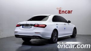 Mercedes-Benz E-Class E220d 4MATIC AMG Line 2023 года из Южной Кореи