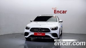 Mercedes-Benz E-Class E220d 4MATIC AMG Line 2023 года из Южной Кореи