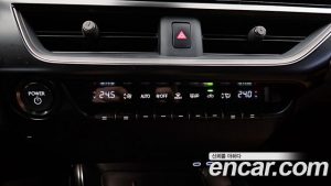 Lexus UX 2.0 2WD 2025 года из Южной Кореи