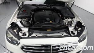 Mercedes-Benz E-Class E350 4MATIC Exclusive 2023 года из Южной Кореи
