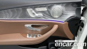 Mercedes-Benz E-Class E350 4MATIC Exclusive 2023 года из Южной Кореи