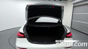 Mercedes-Benz E-Class E350 4MATIC Exclusive 2023 года из Южной Кореи