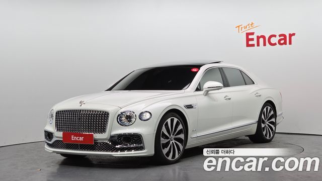 Bentley Flying Spur 4.0 Azure 2024 года из Кореи