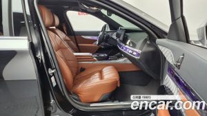 BMW 7-Series 750e xDrive M Sport 2023 года из Южной Кореи