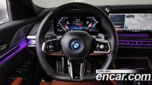 BMW 7-Series 750e xDrive M Sport 2023 года из Южной Кореи
