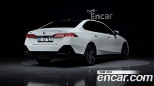 BMW 5-Series 530i xDrive M Sport 2024 года из Южной Кореи