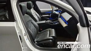 BMW 5-Series 530i xDrive M Sport 2024 года из Южной Кореи